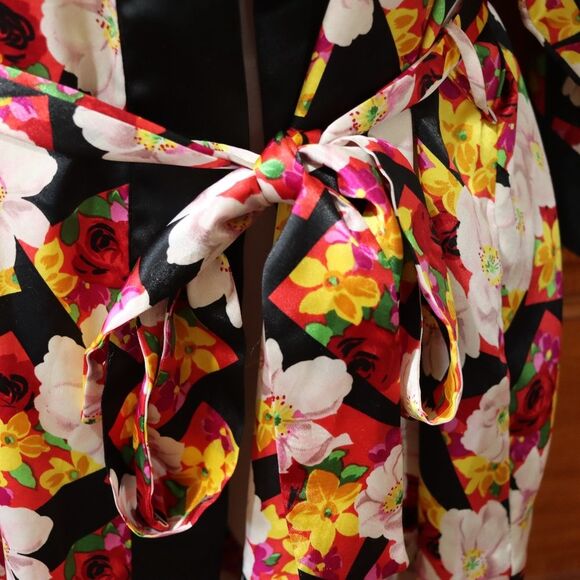 Delicates Vintage 90s Black Floral Kimono Robe Belted Wrap Loungewear - Picture 9 of 12